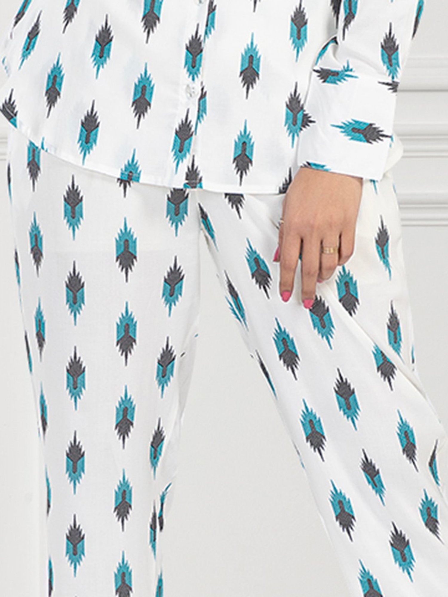 Nino Bambino White Printed Shirt With Pants