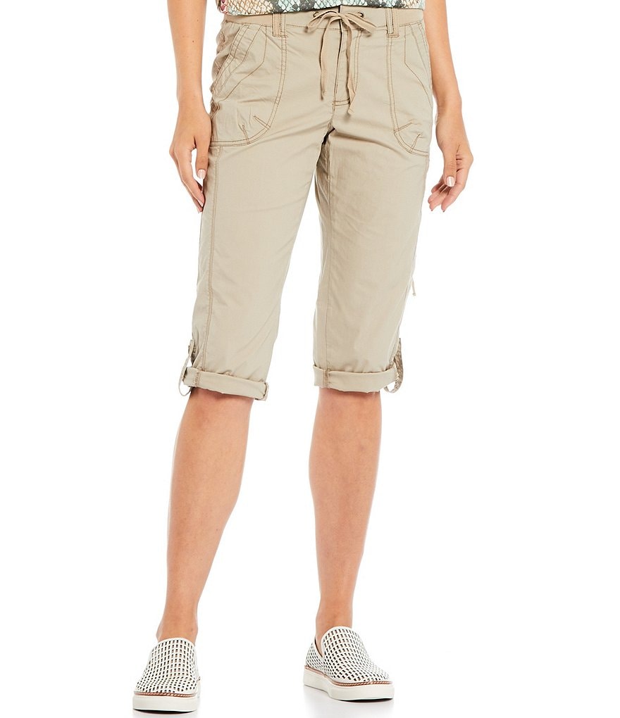 Intro The Poppy Roll-Tab Hem Capri Pants