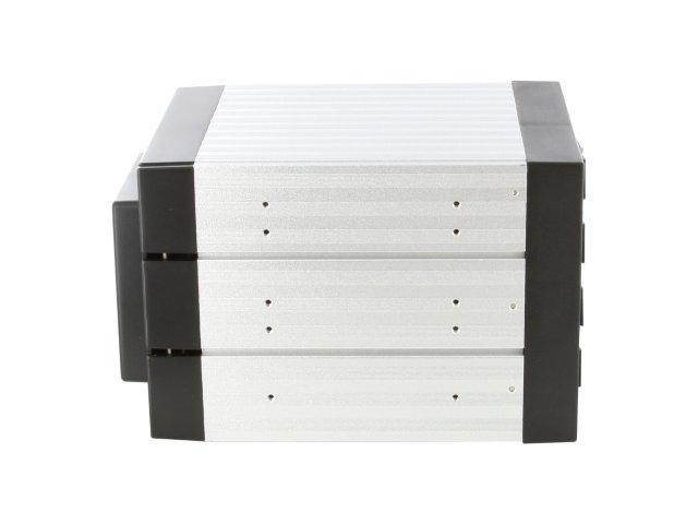 iStarUSA BPU-340SATA-RED 3x5.25" to 4x3.5" SAS/SATA 6.0 Gb/s Hot-Swap Cage