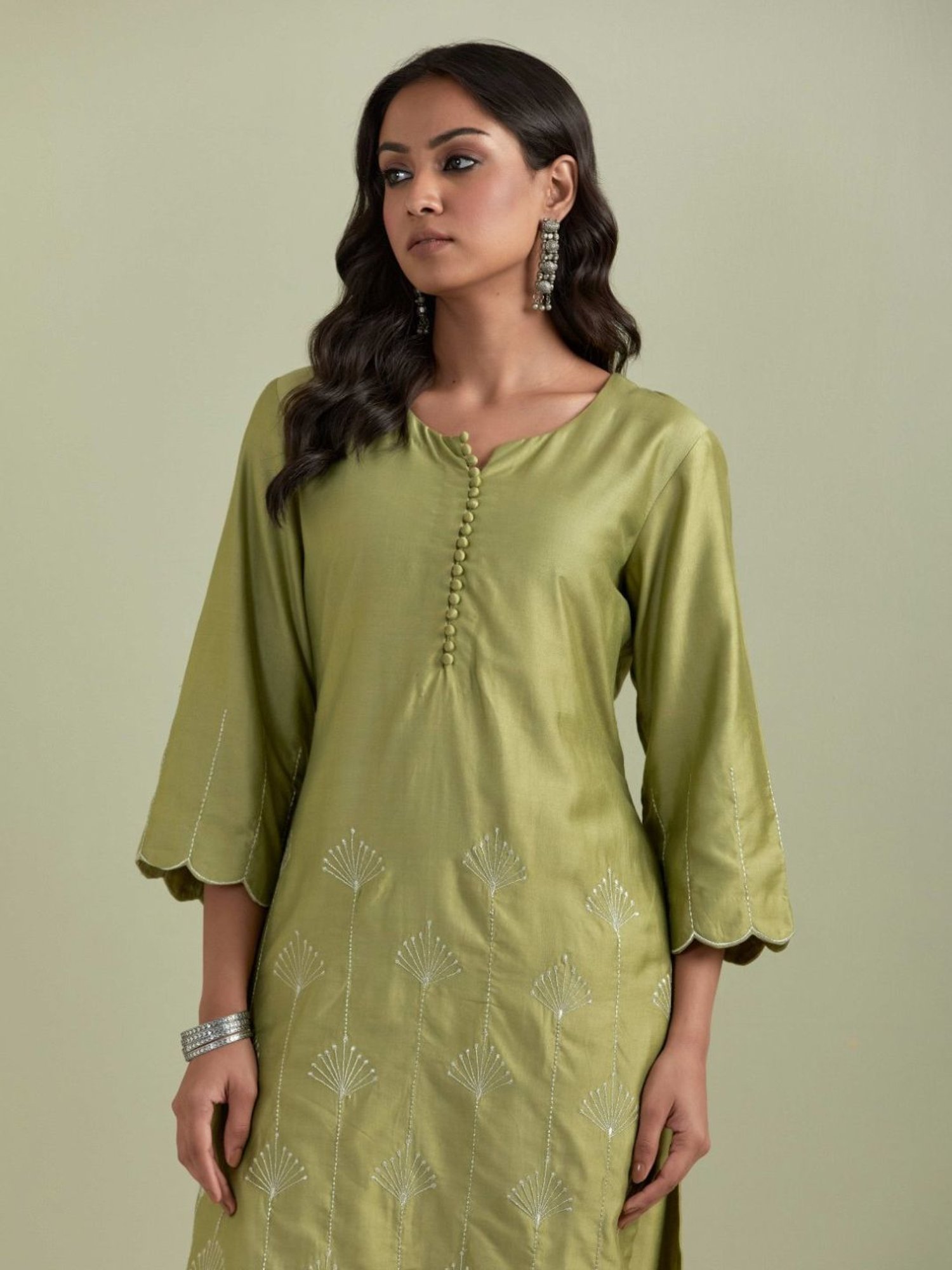 Priya Chaudhary Green Ambrosia Embroidered Chanderi Silk Kurta