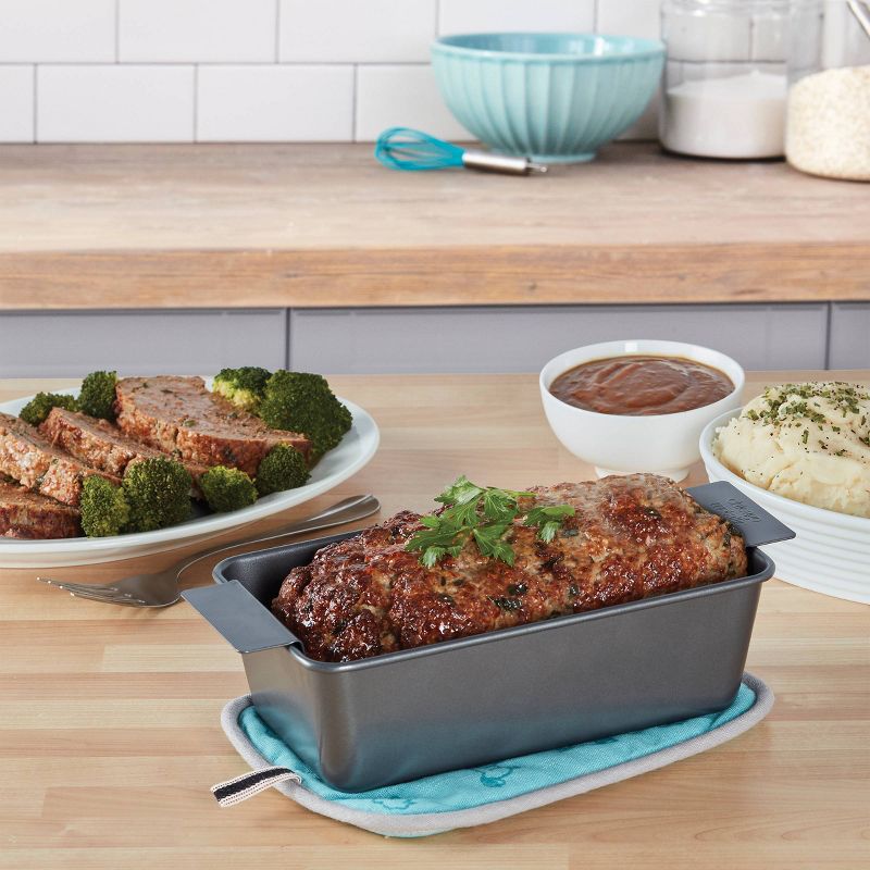 Chicago Metallic Healthy Meatloaf Baker