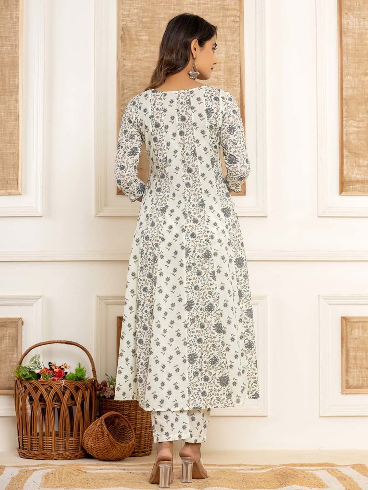 Yufta Cream Cotton Printed Kurta Pant Set With Dupatta