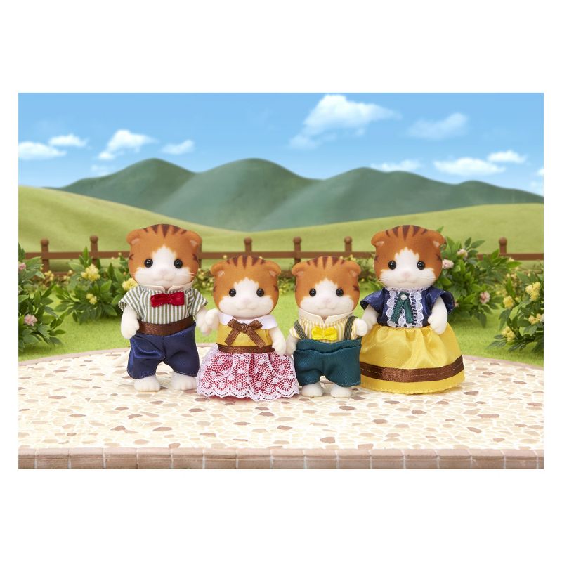 Calico Critters Maple Cat Family