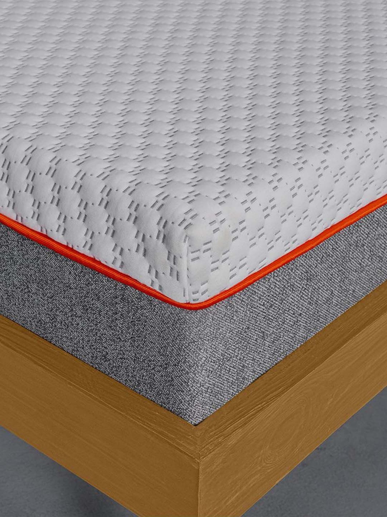 Sleepyhead Prime White & Grey Memory Foam Premium BodyIQ Orthopedic Mattress