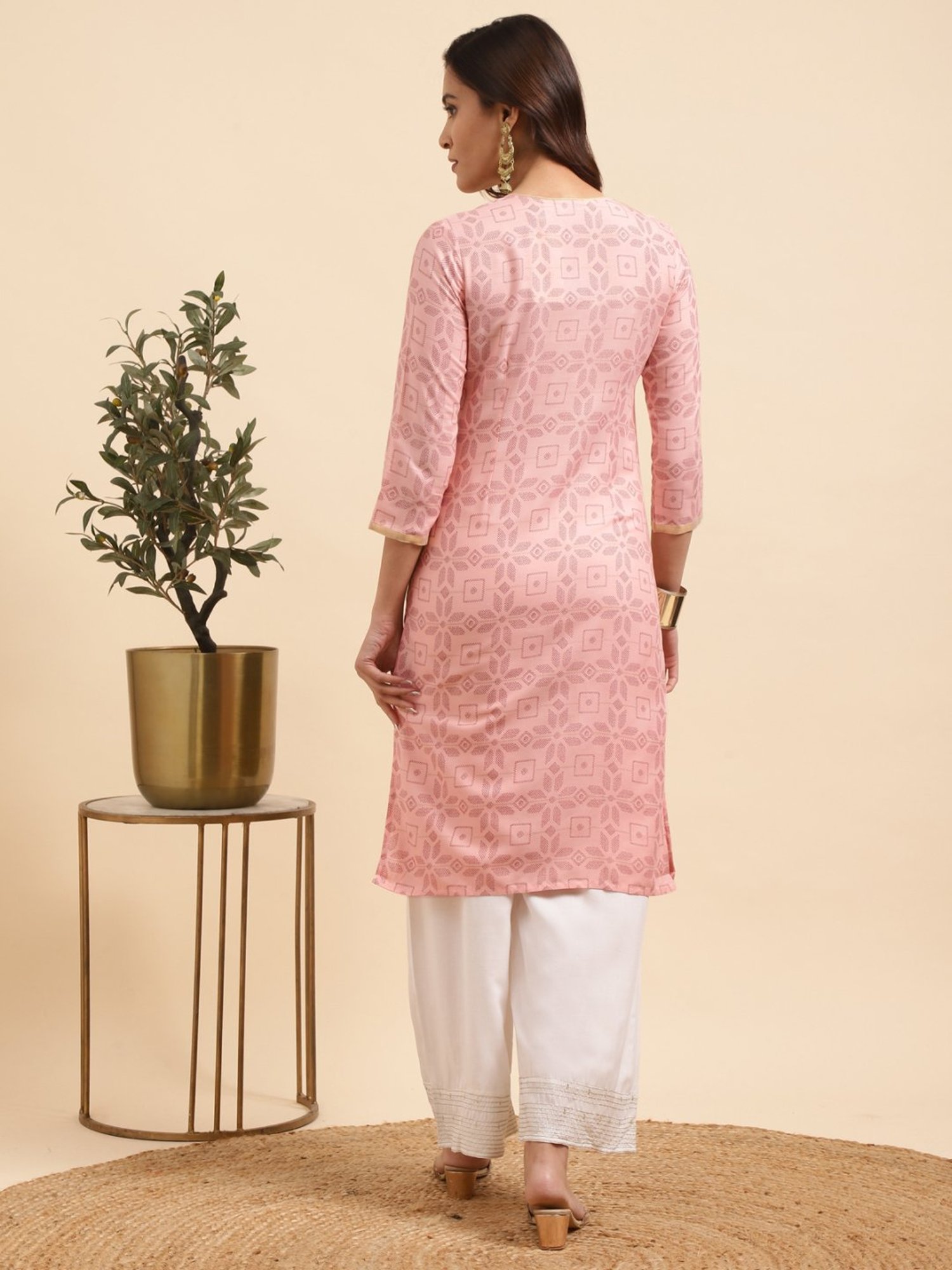 Rangita Peach & White Floral Print Kurta Palazzo Set