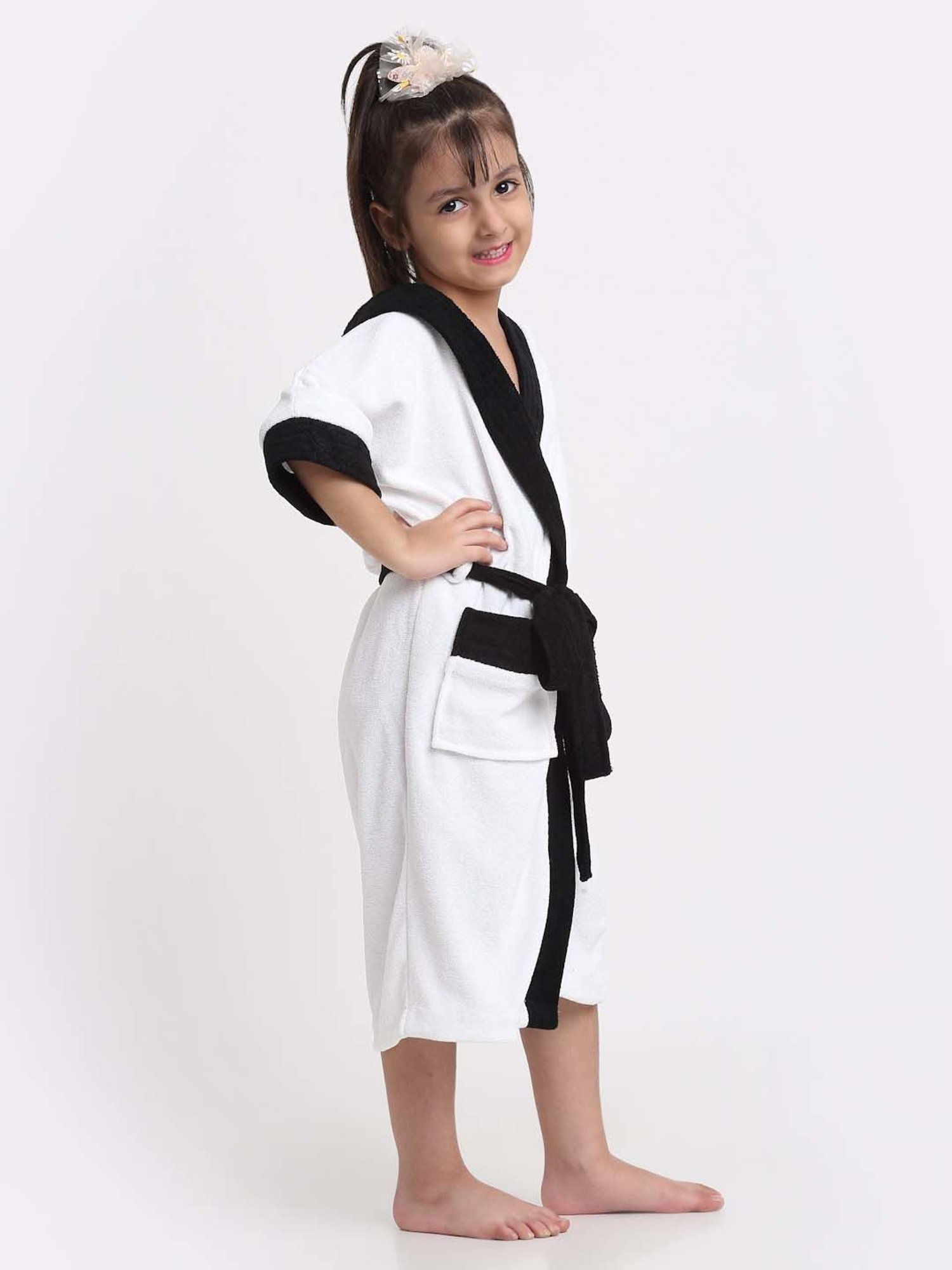 Creeva Melodious Black & Turkish Micro Terry 225 GSM Kids Hooded Bathrobe 4-5 Years With Pocket