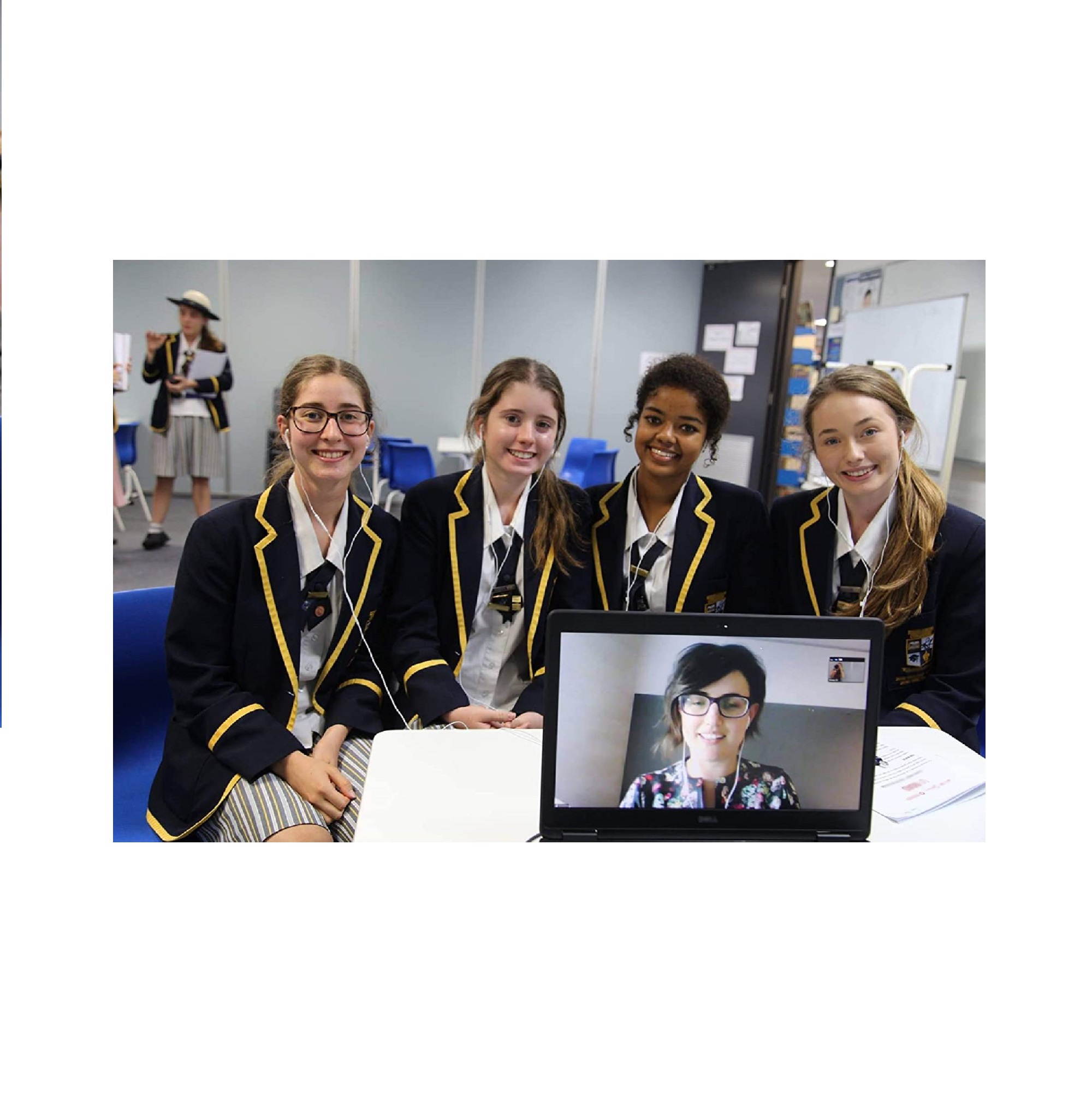 KOKKIA 5 Way 6 Port 4-Pole TRRS (Left Audio, Right Audio, GND, MIC/Remote Control) Audio-Splitter (3.5mm), for Speakers and Headphones