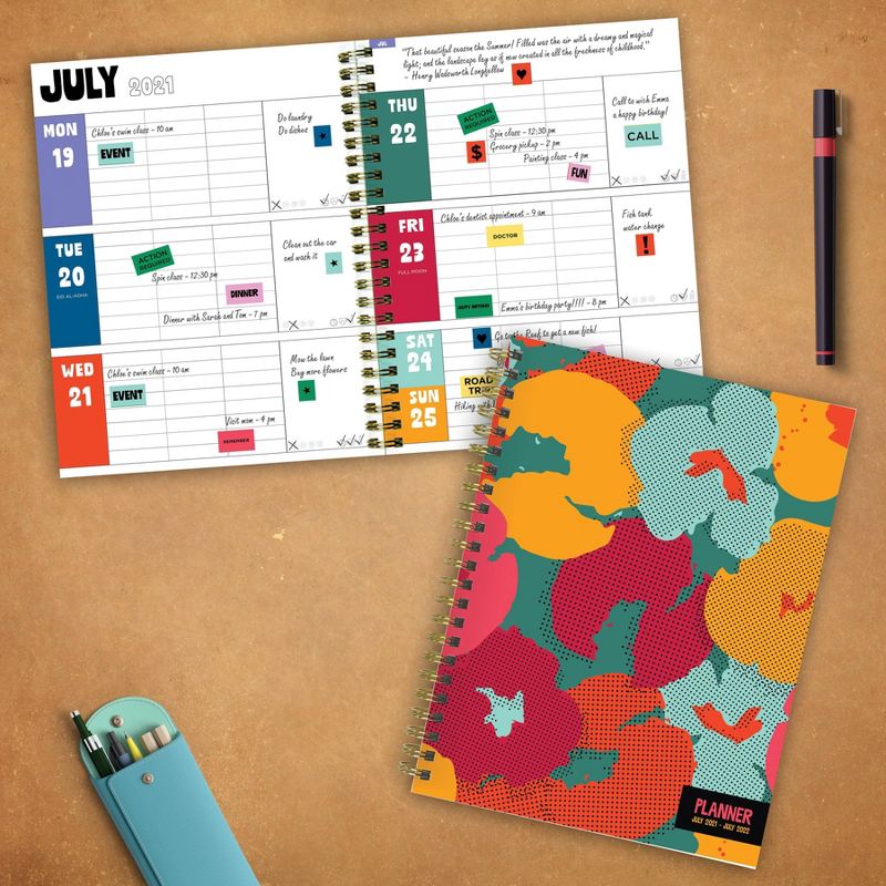 2021-22 Academic Planner 6" x 8" Halftone Flowers Daily/Weekly/Monthly - The Time Factory