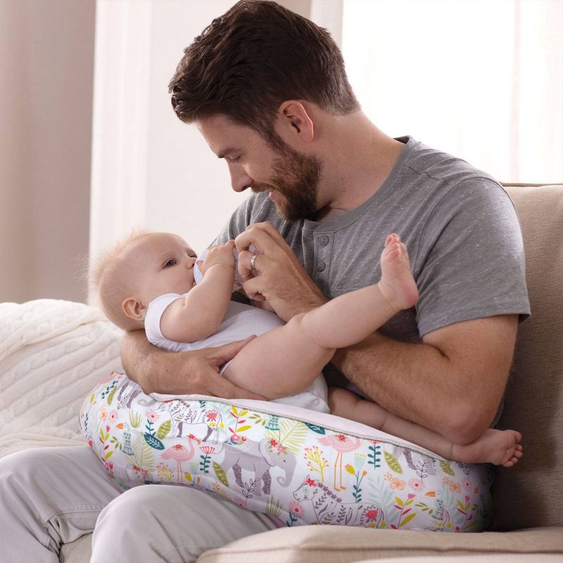 Boppy Original Nursing Pillow Cover - Gray Gold Giraffes