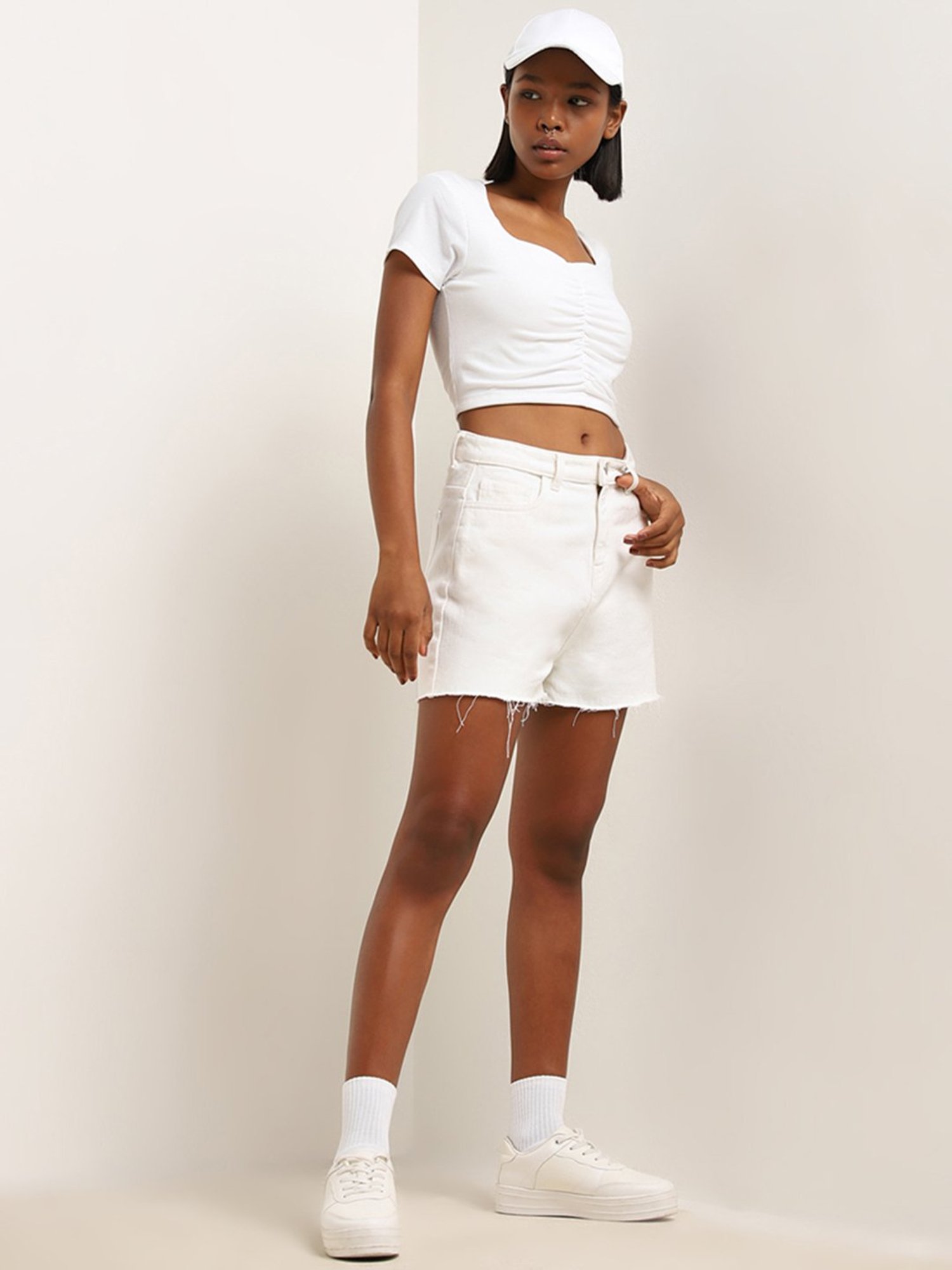 Nuon by Westside White Ruched Design Crop Top