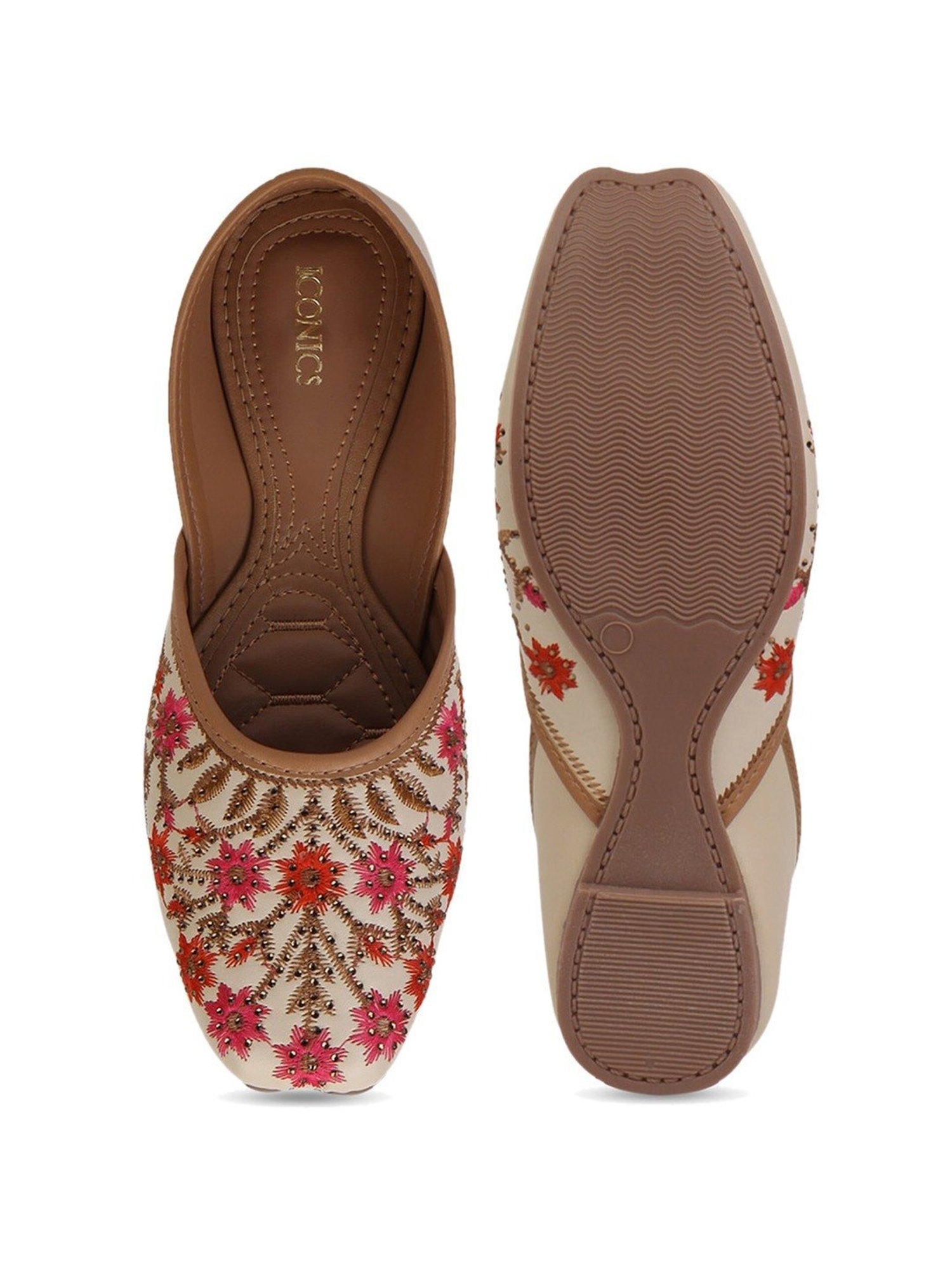 Iconics Women's Cream Ethnic Juttis