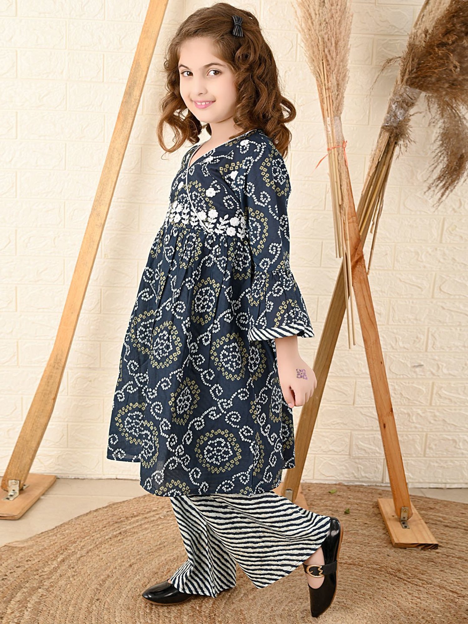 LilPicks Kids Navy & White Printed Kurta with Plazzos