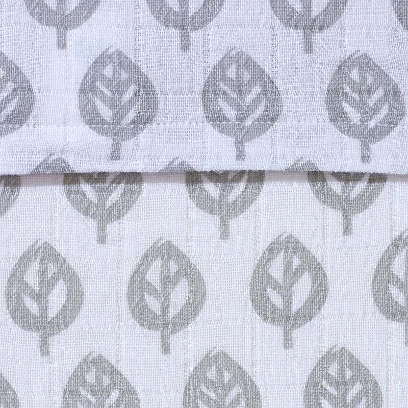 HALO Bassinest Fitted Sheet 100% Cotton Muslin - Gray Leaf