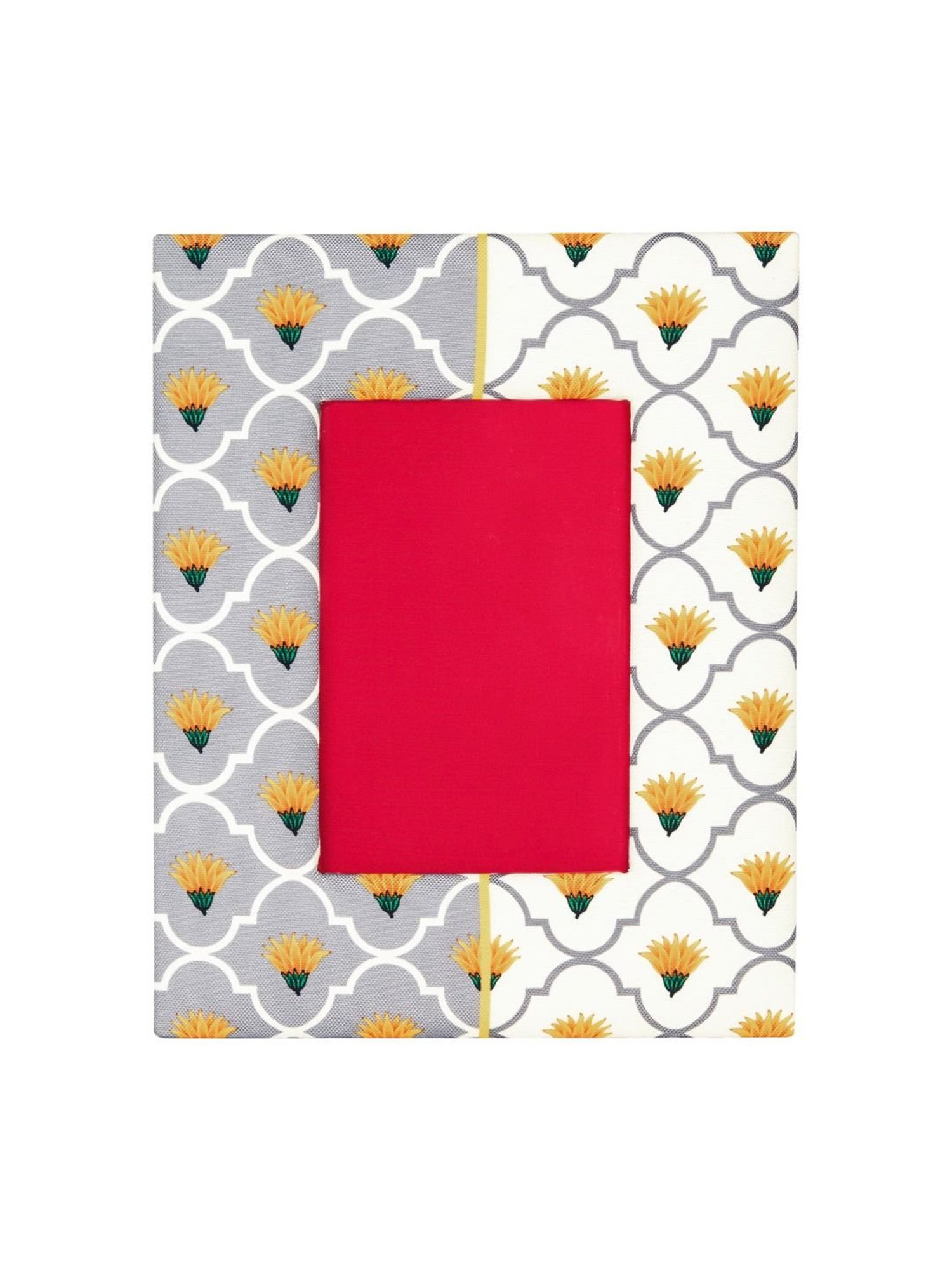 Art Street Gold Engineered Wood Swing Fashion Resin Vintage Photo Frame