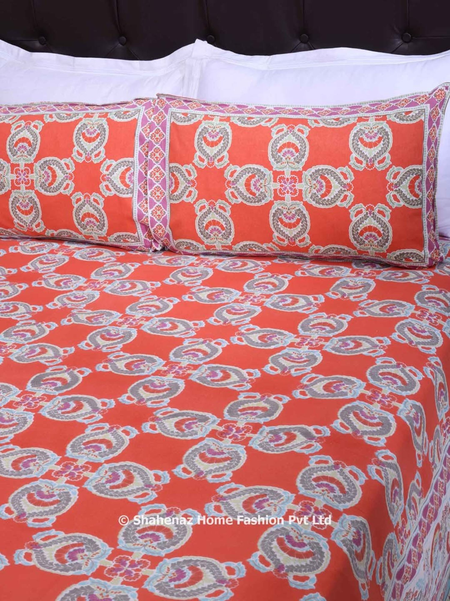 Shahenaz Orange 120 TC Cotton Azia Double Bedsheet with 2 Pillow Covers