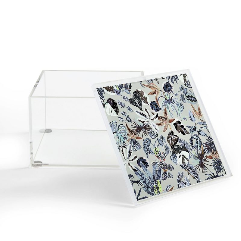 Olivia & May Set of 3 Weave Baskets with Wooden Lids