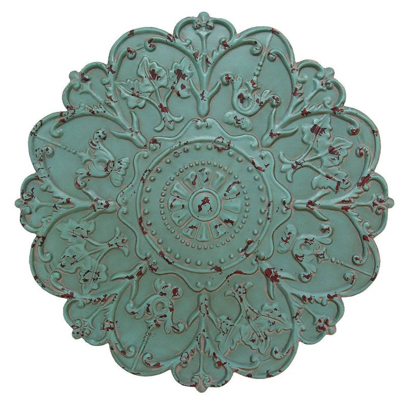 27" Shabby Medallion Wall Décor Green - Stratton Home Décor