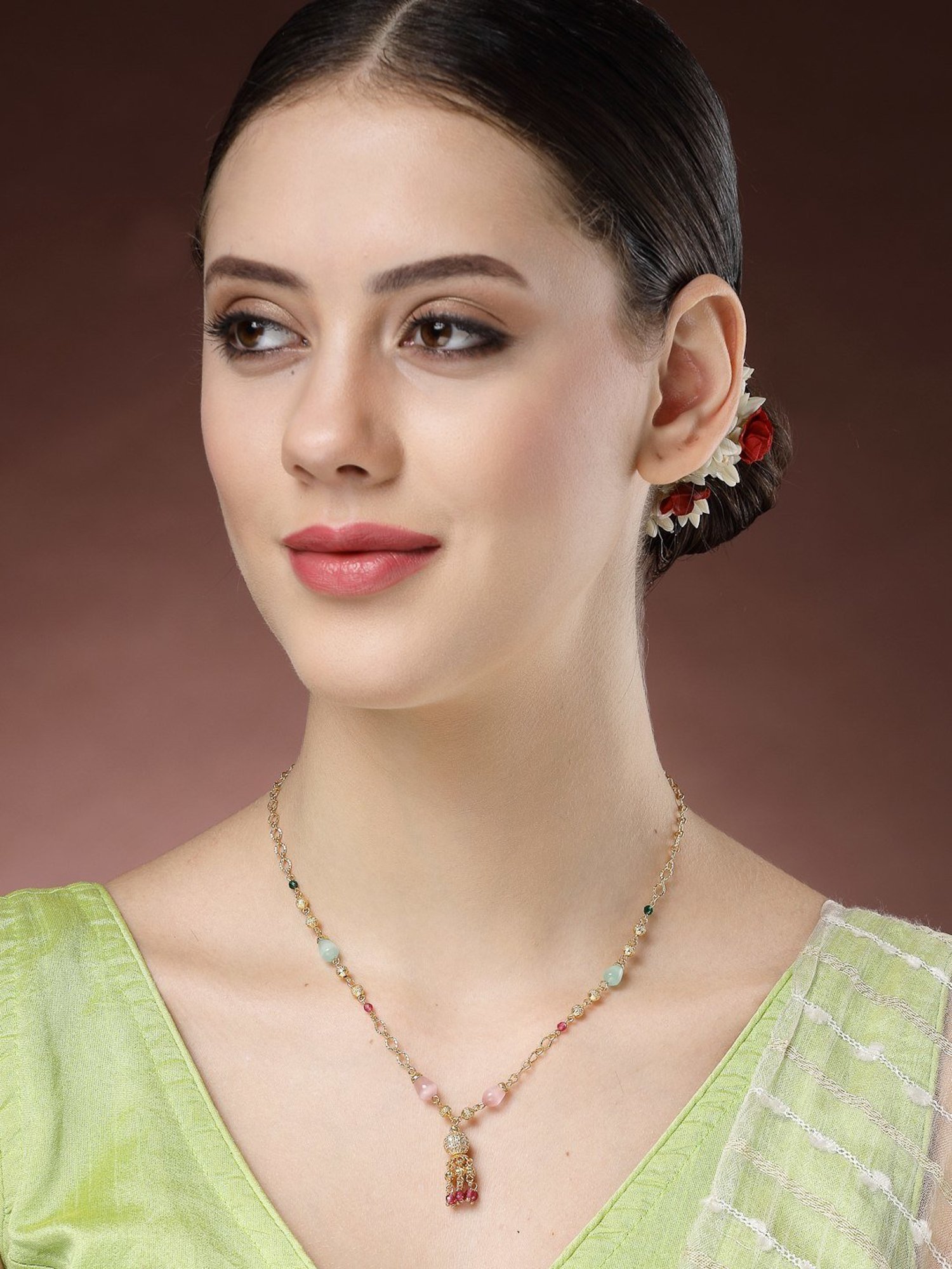 Karatcart Golden Sea Shell and Textured Disk Multicharm Multilayered Chain Women