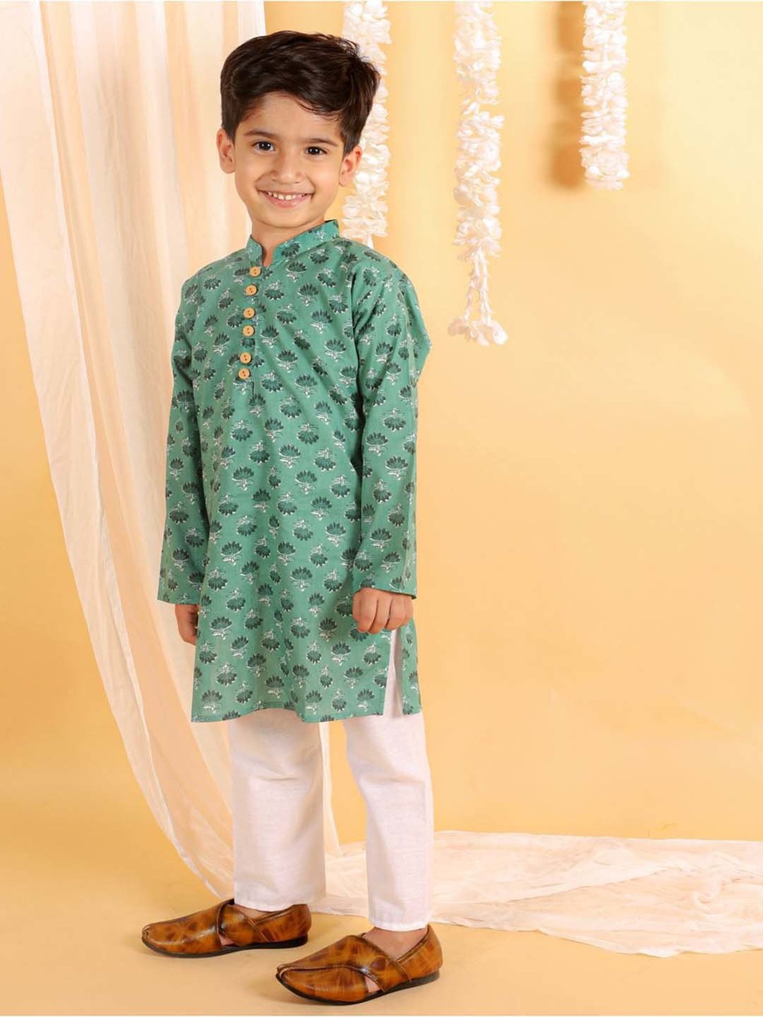 The Mom Store Kids Teal Blue & White Cotton Printed Full Sleeves Kurta Set
