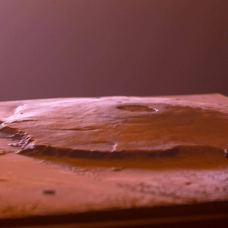 Master Replicas Space Terrains Olympus Mons Aerospace Replica