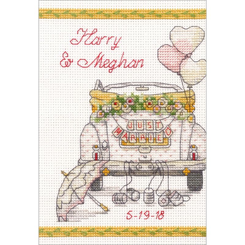 Dimensions Counted Cross Stitch Kit 5"X7"-Wedding Day (14 Count)