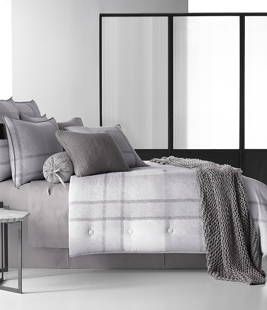 Oscar/Oliver Leighton Plaid Twill Comforter Set