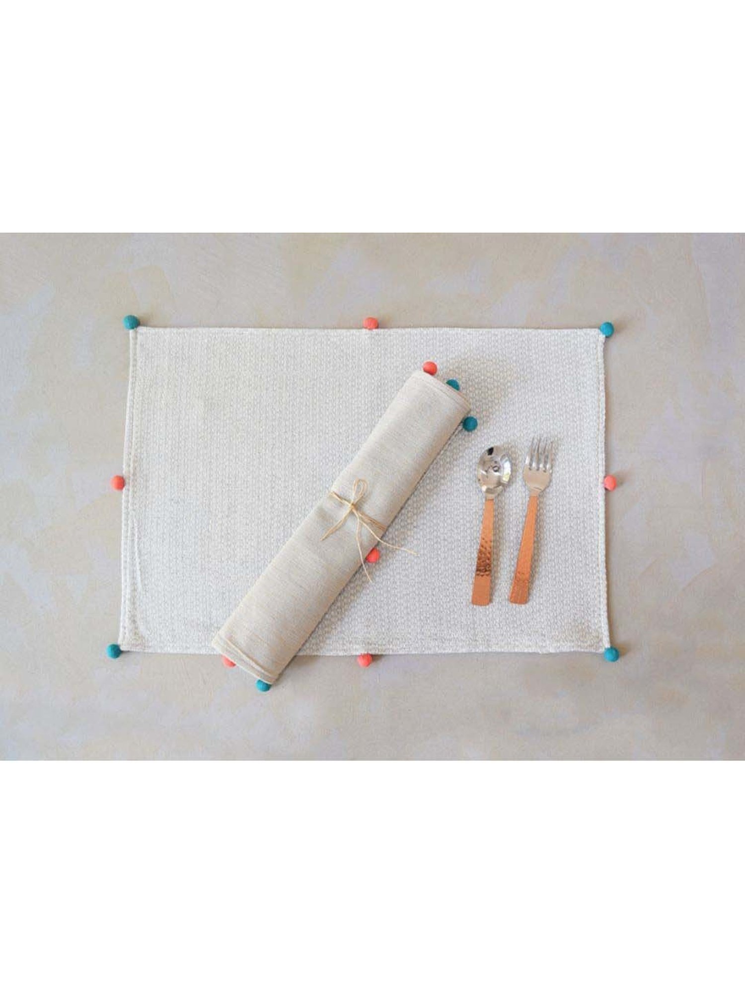 COPPRE Pakhi White Cotton Placemats - Set of 2