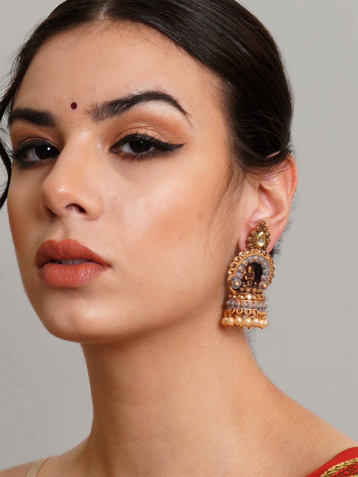 Karatcart Gold-Plated Grey Mata Laxmi Jhumki Earrings