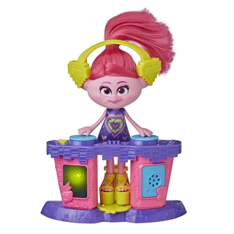 DreamWorks Trolls World Tour Party DJ Poppy Fashion Doll