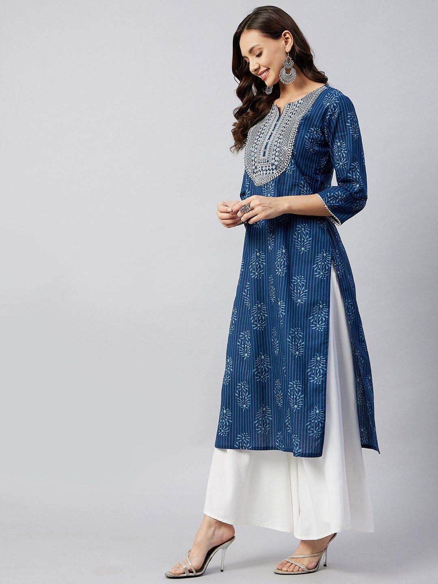 Inweave Blue Cotton Embroidered Straight Kurta