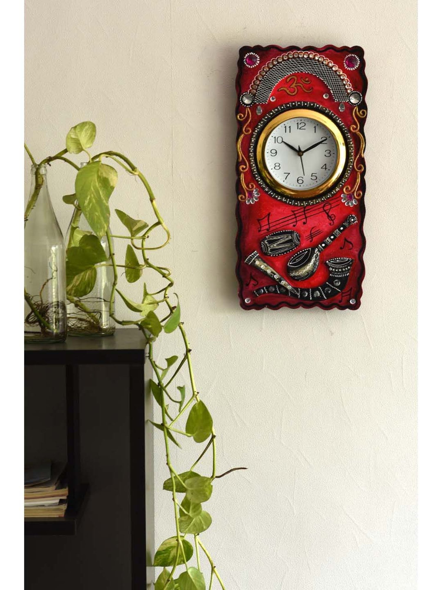 eCraftIndia Musical Instruments Embossed Colorful Wooden Handcrafted Wooden Wall Clock