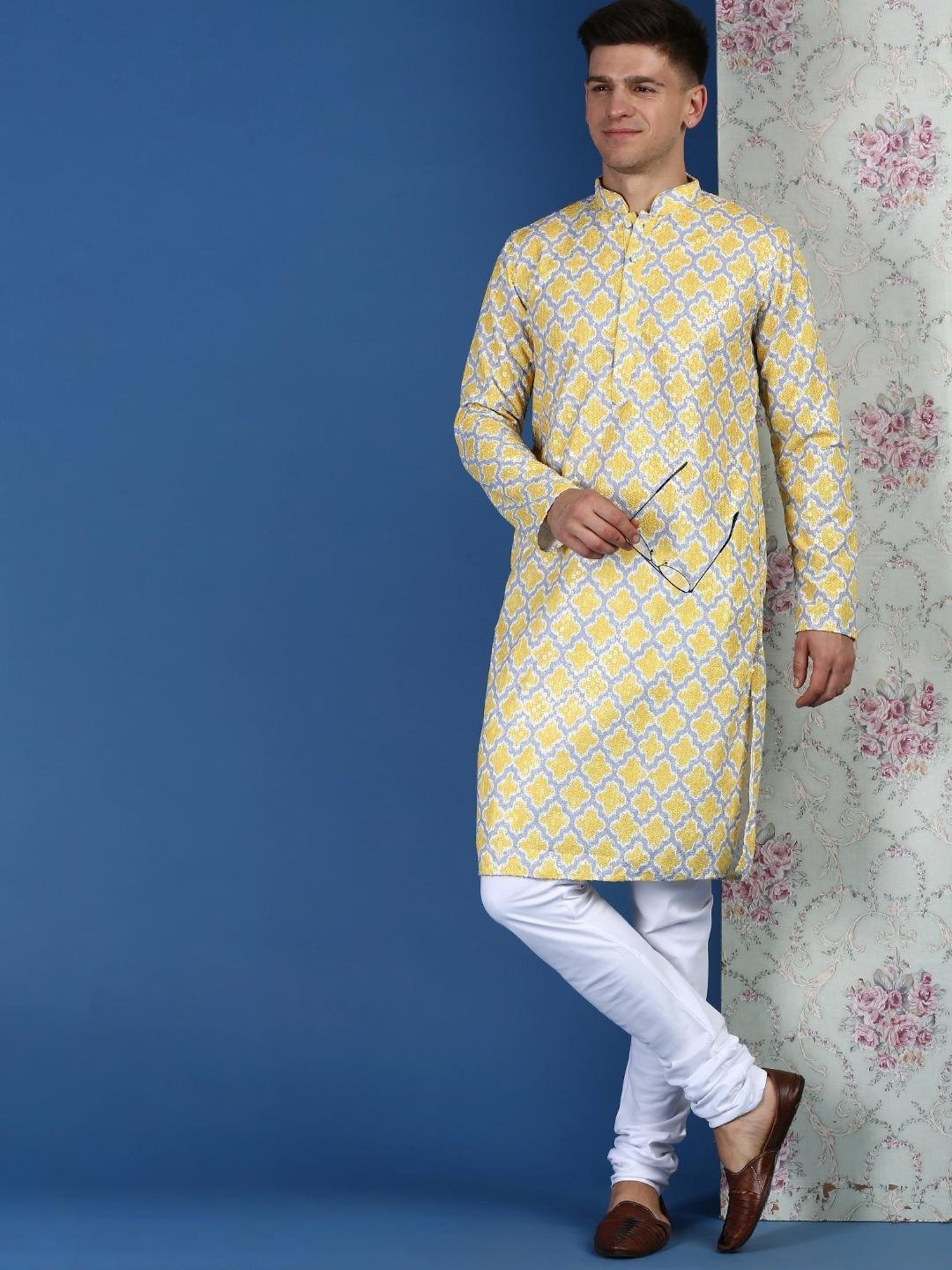 Sanwara Light Yellow Cotton Regular Fit Embellished Kurta Bottom Set