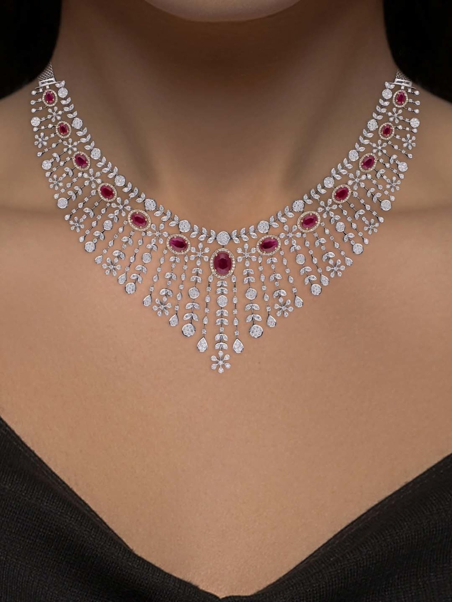 P.N.Gadgil Jewellers 18k Gold Infinity Florall Diamond Necklace For Women