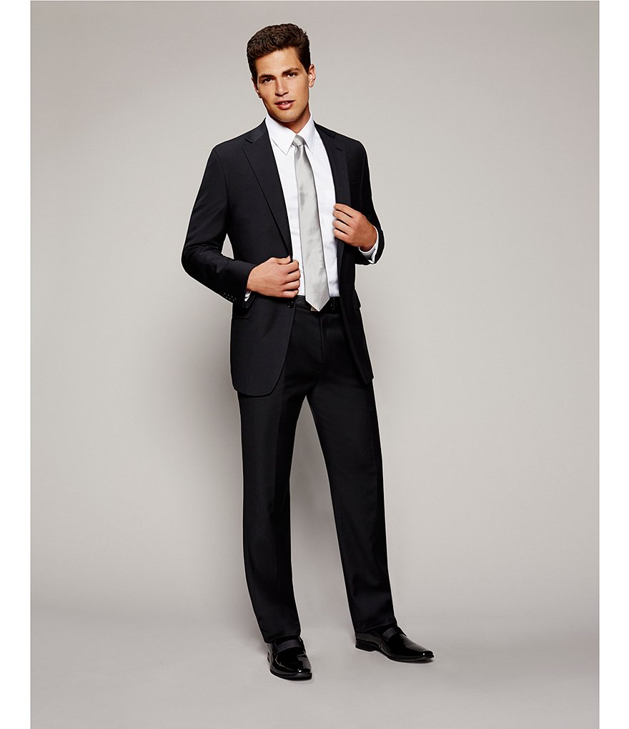 Gold Label Roundtree & Yorke Non-Iron Fitted Point-Collar Solid Dress Shirt