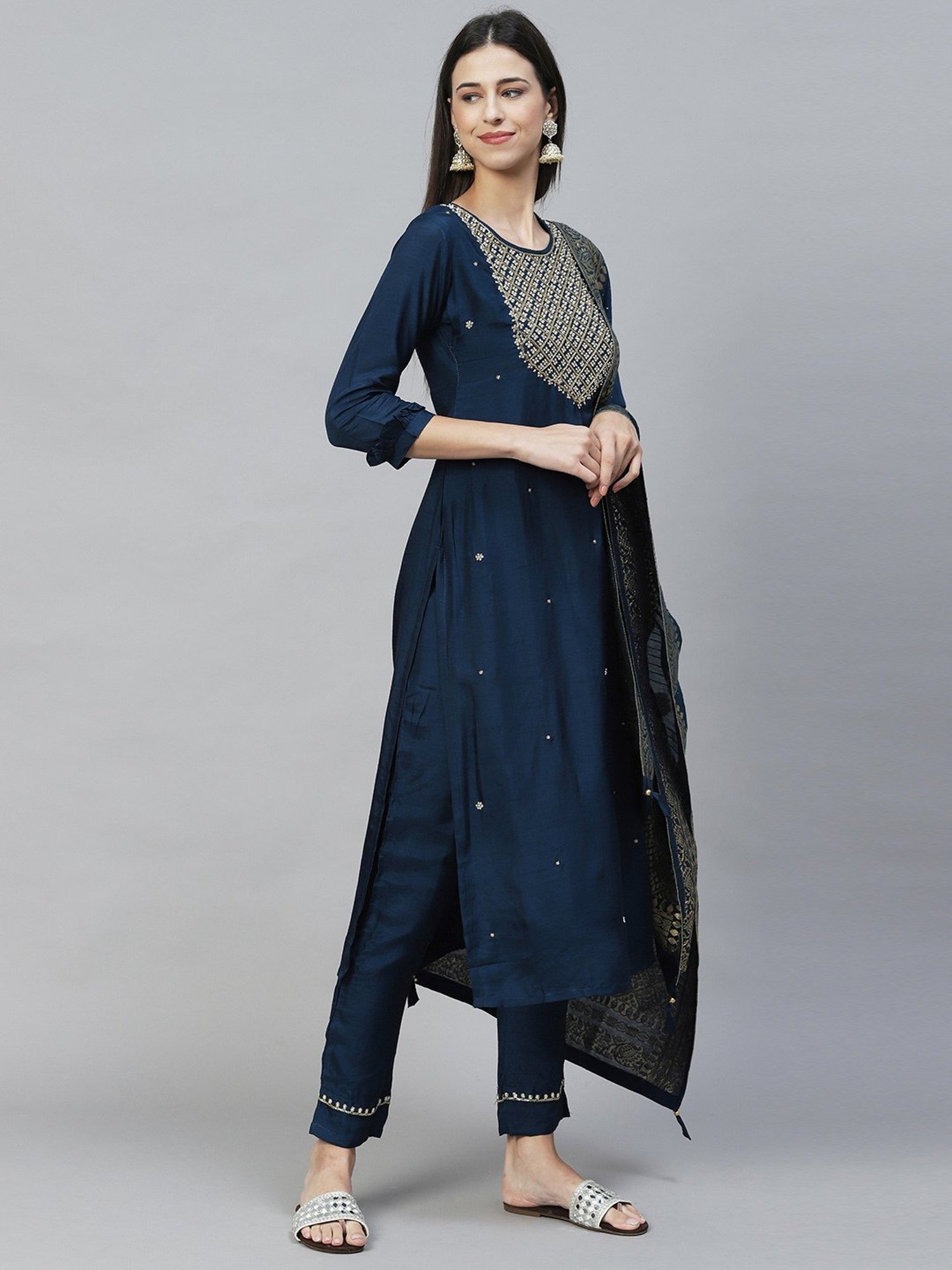 Fashor Blue Embroidered Kurta Pant Set With Dupatta