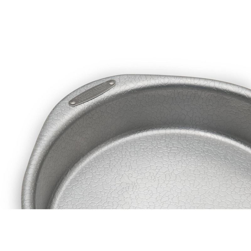 Doughmakers Round Cake Pan