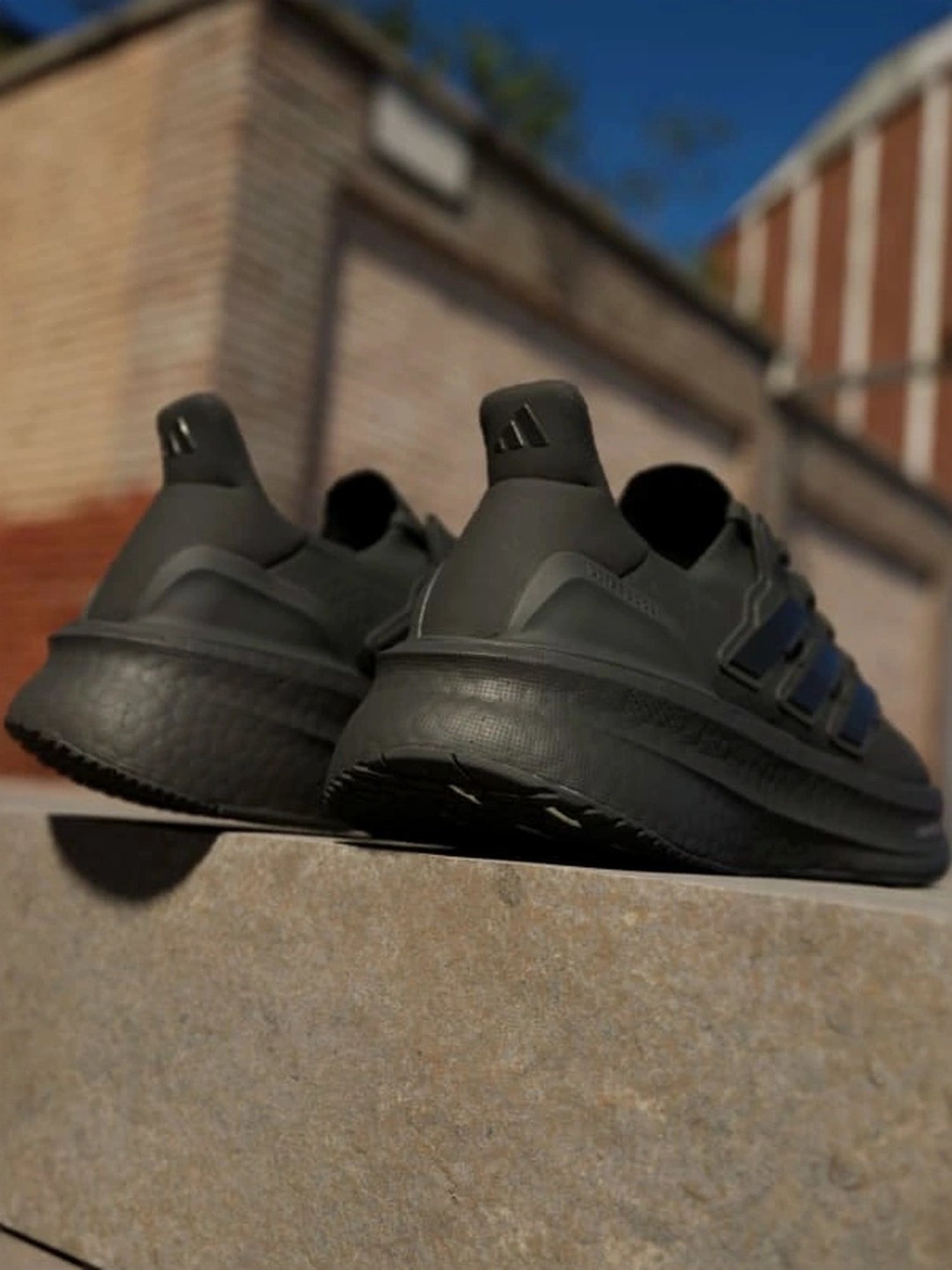 Adidas Women's ULTRABOOST 5 Black Running Shoes