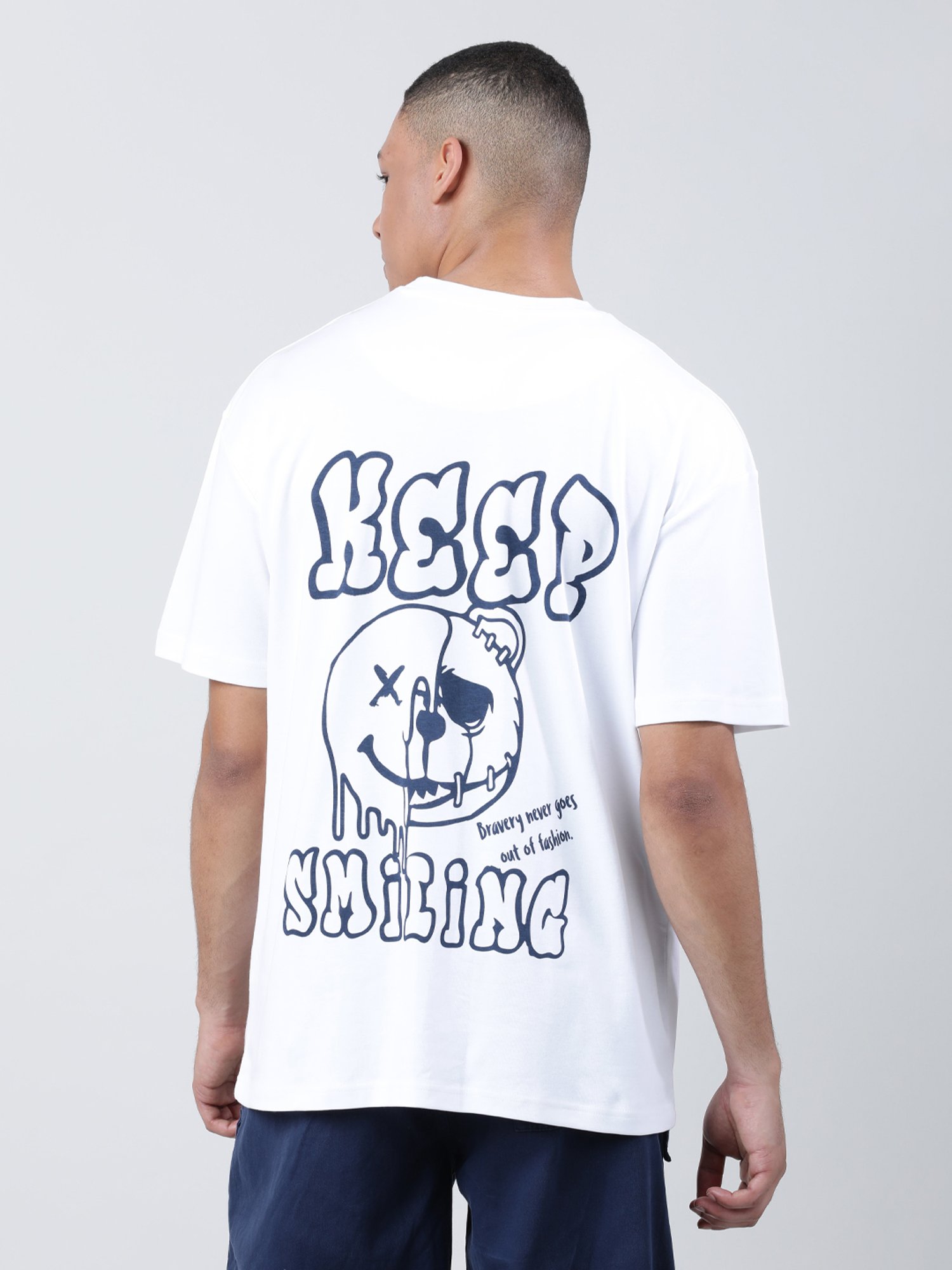 Bene Kleed White Loose Fit Printed Cotton Crew T-Shirt