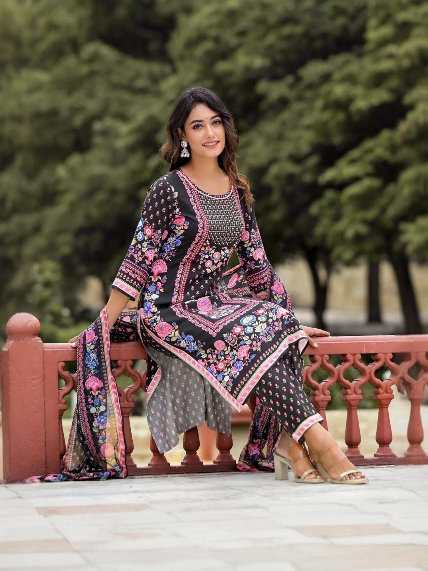 Juniper Black Floral Print Kurta Pant Set With Dupatta