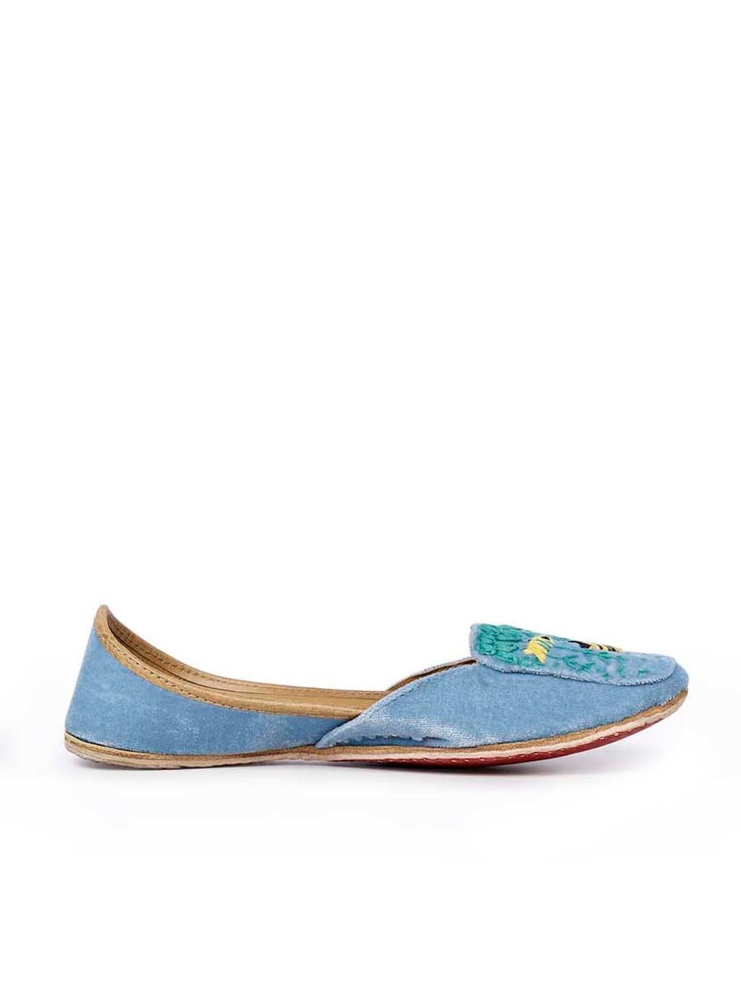 Glam Story Women's Blue Ethnic Juttis