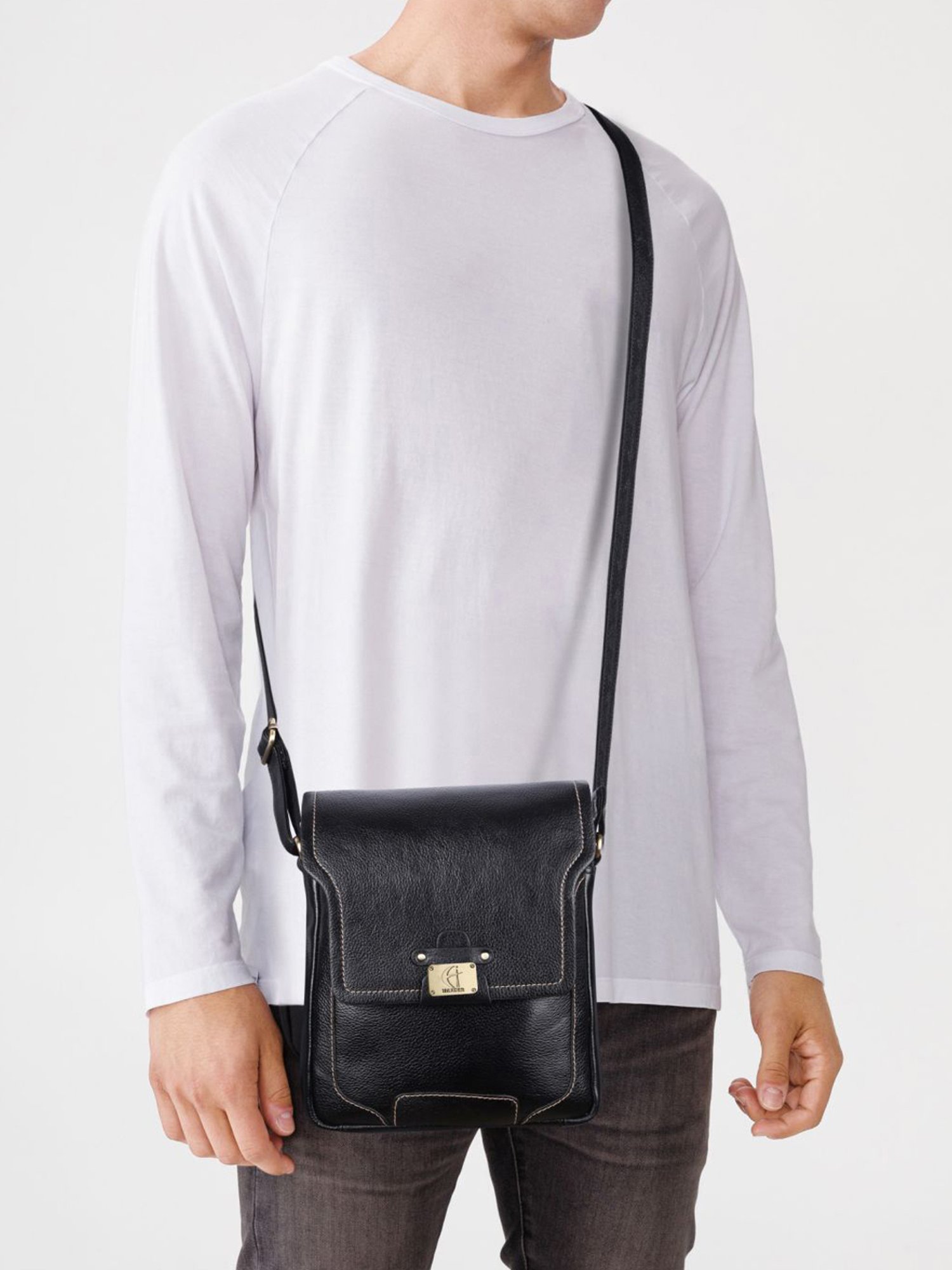 HiLEDER Black Solid Medium Cross Body Bag