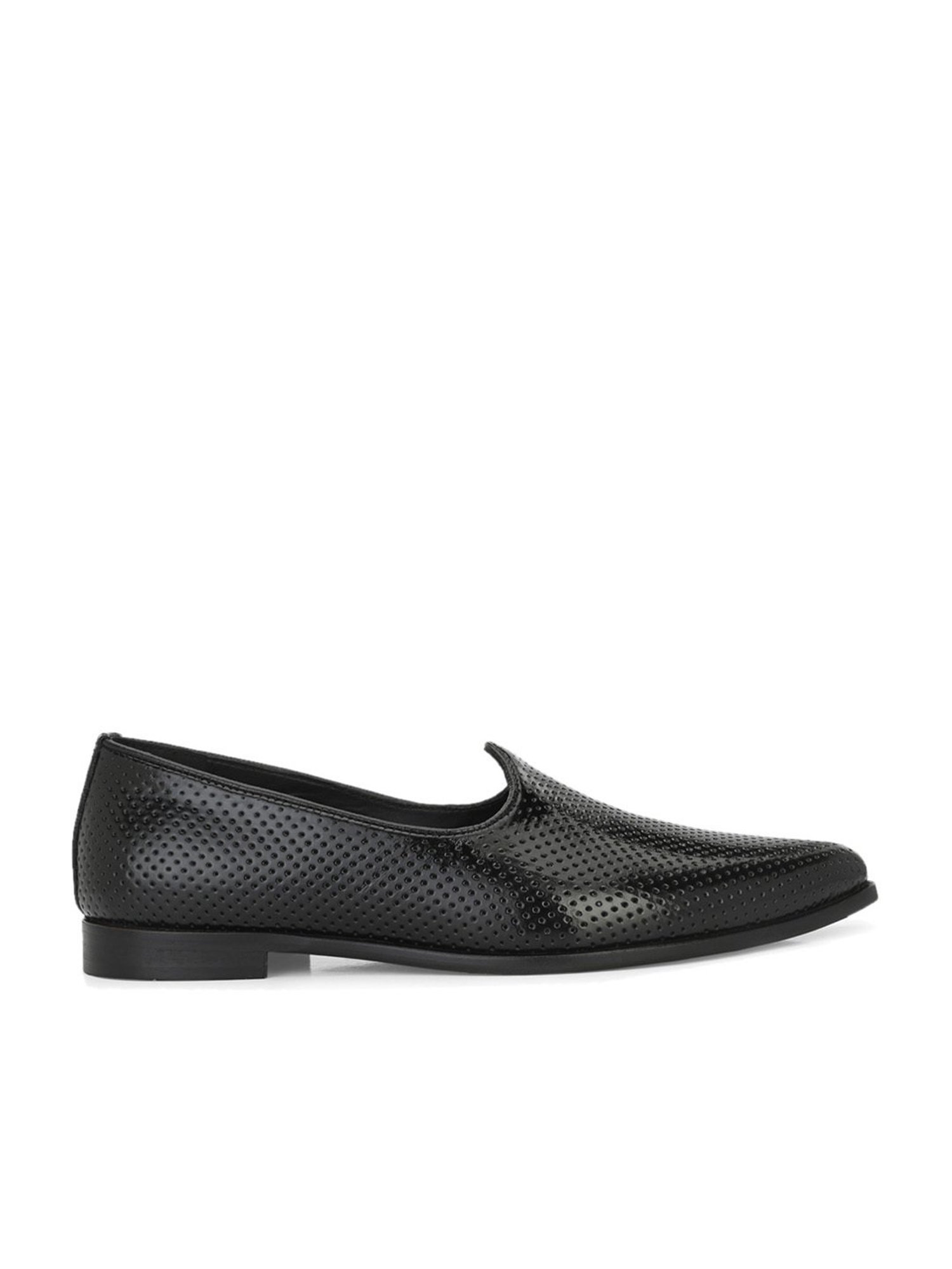 Hitz Men's Black Casual Juttis