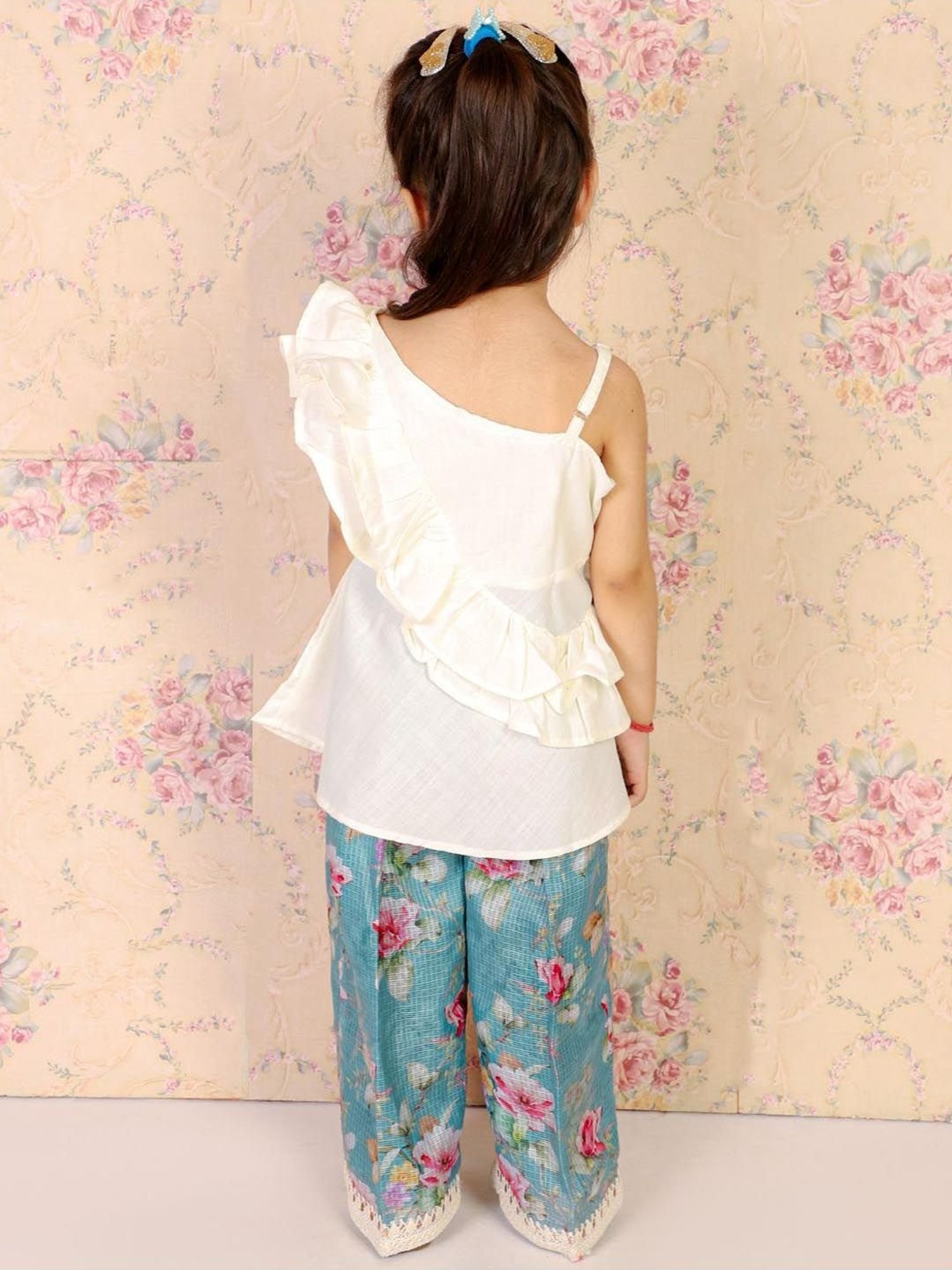 TWISHA Kids Off-White & Blue Embroidered Top Set