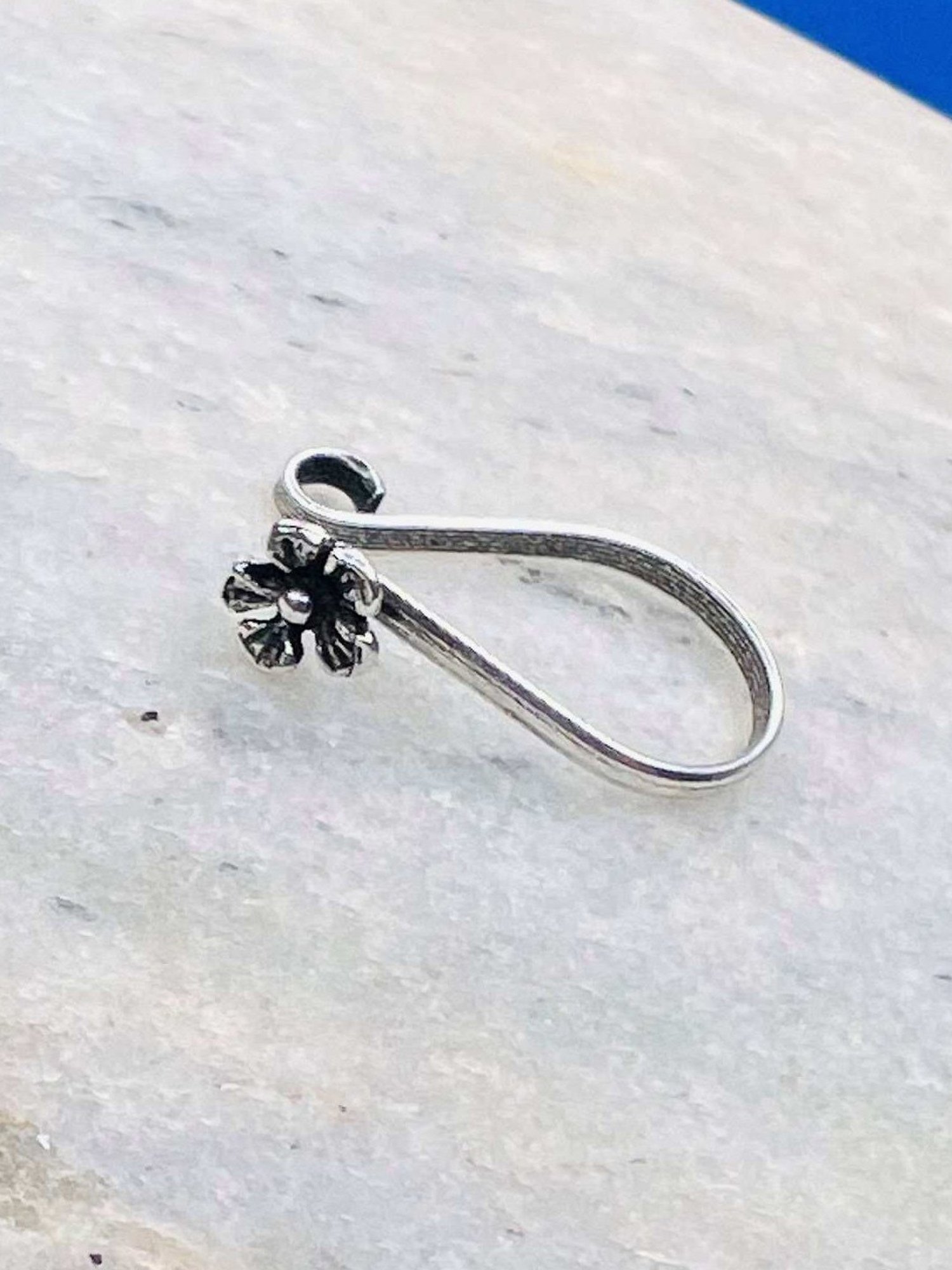 Zavya 92.5 Sterling Silver Floral Nosepin for Women