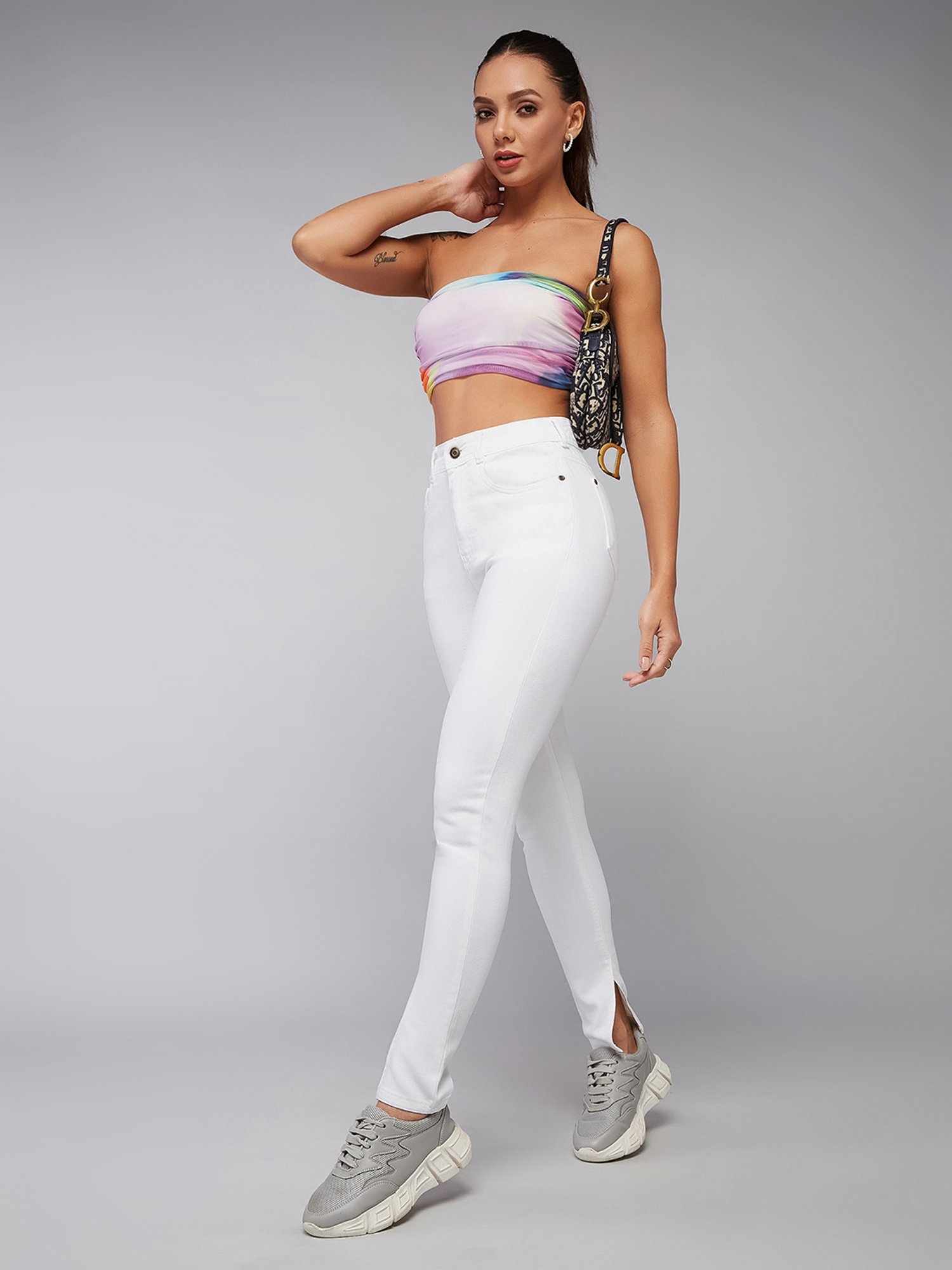 DOLCE CRUDO White Mid Rise Stretchable Jeans