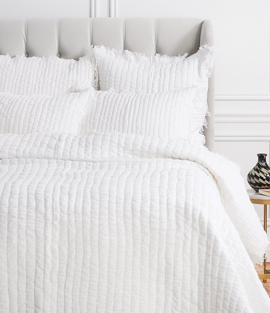 ELISABETH YORK Anika Quilt