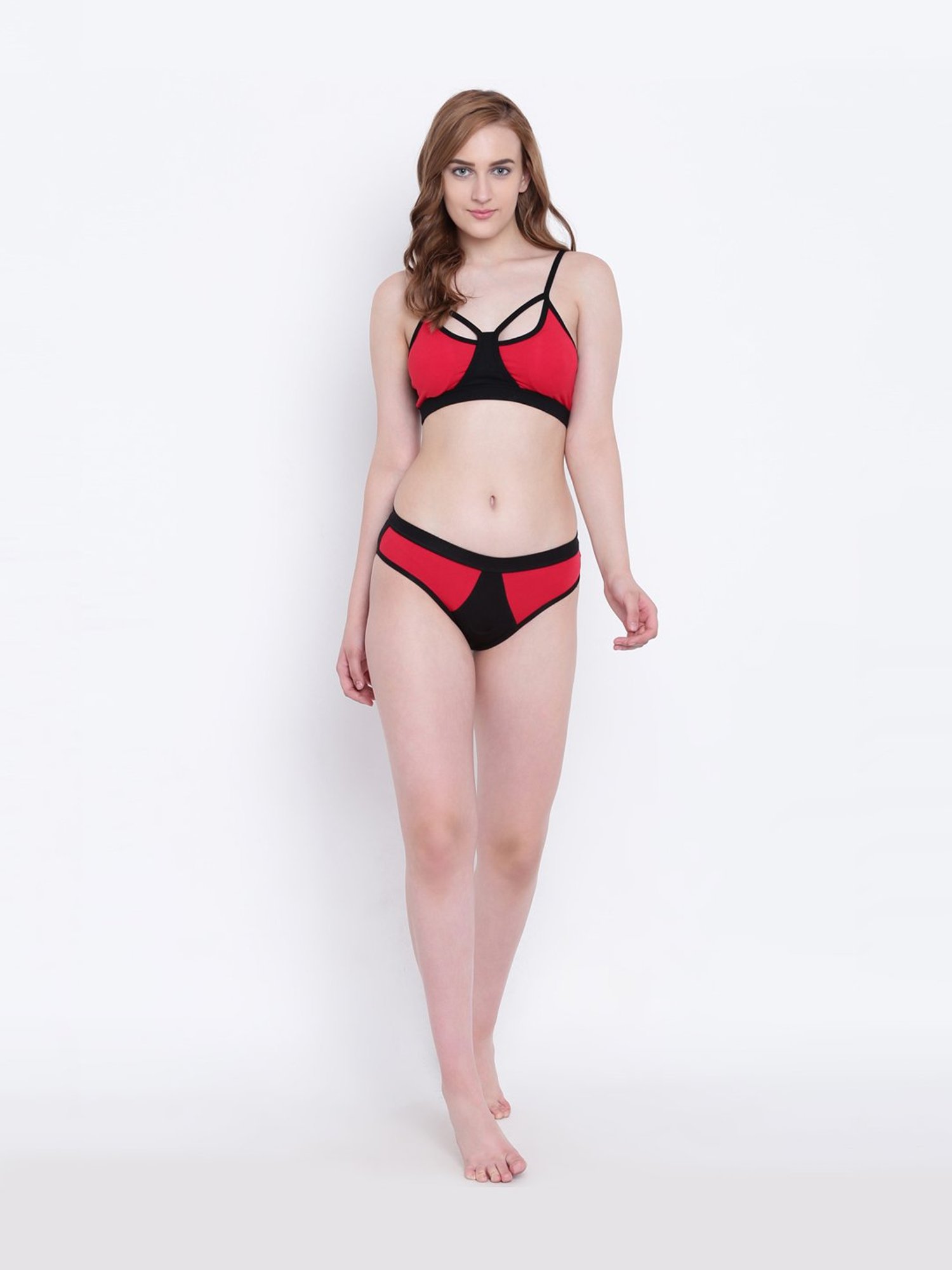 La Intimo Red & Black Mermaid Sports Bra