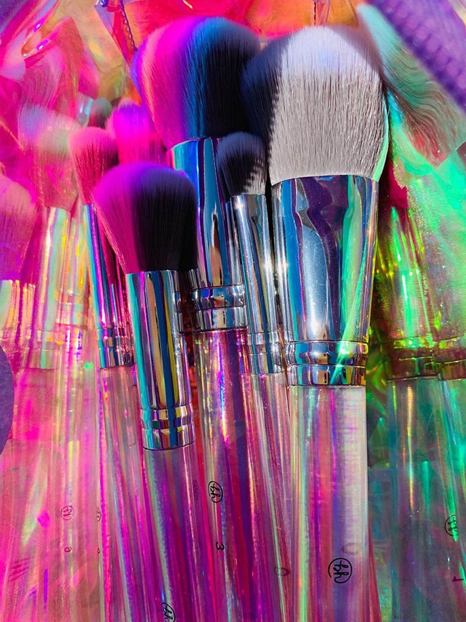 BH Cosmetics Hello Holo Brush Set with Bag