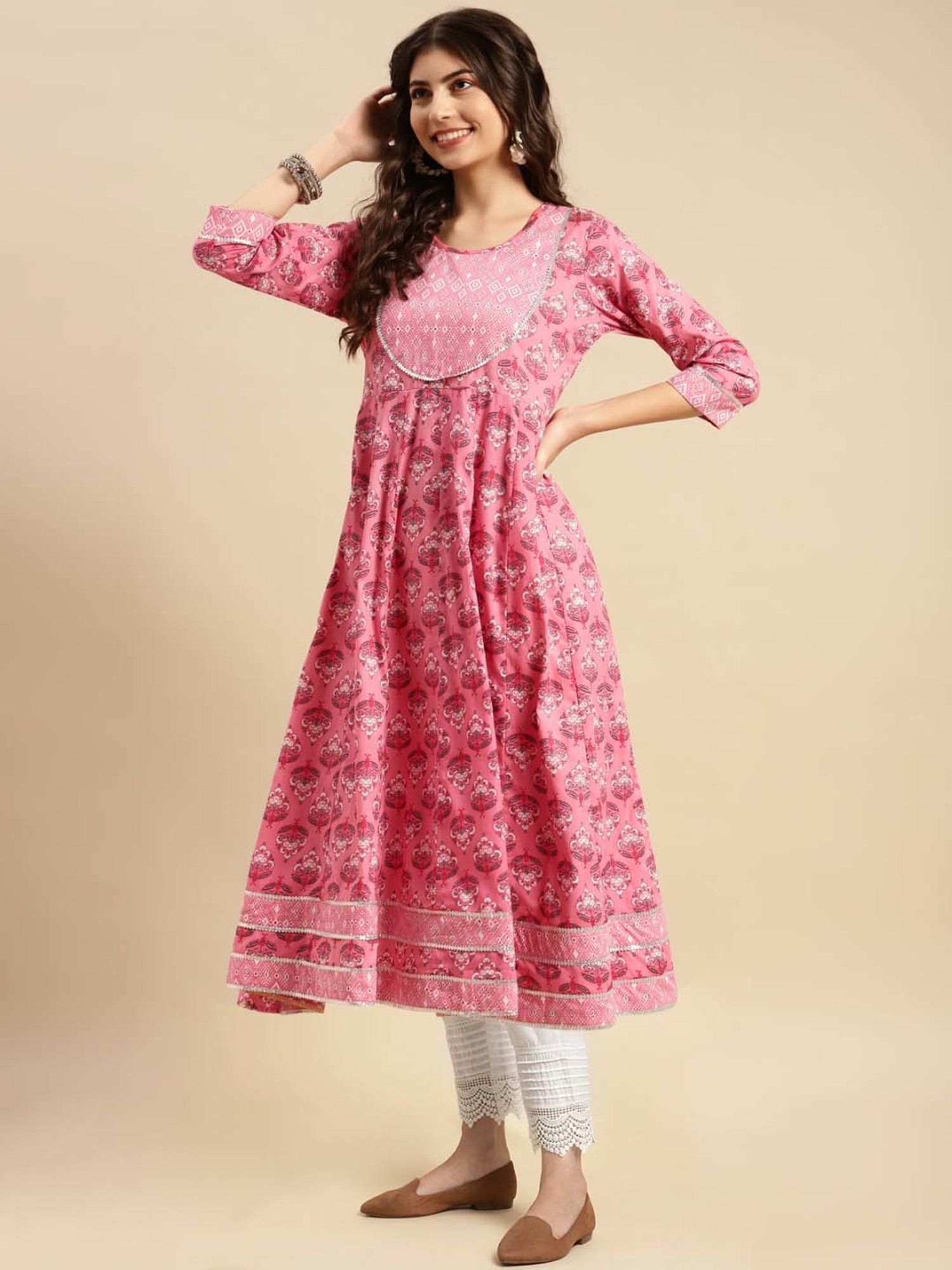 Rangita Pink & White Cotton Printed Kurta Pant Set