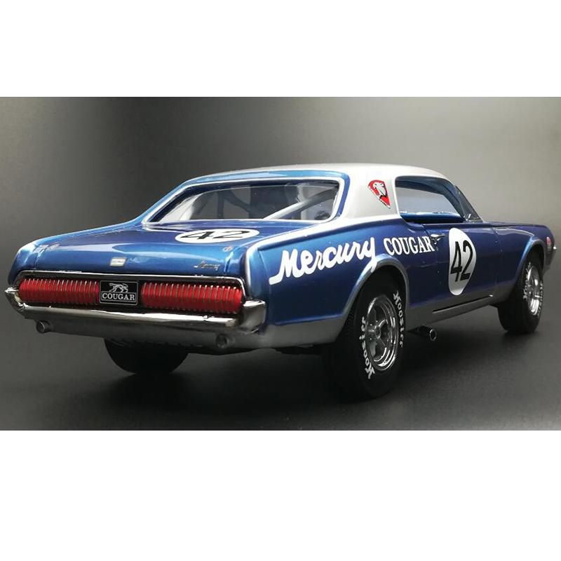 1967 Mercury Cougar Racing #42 Northwoods Shelby Club (2011) 1/18 Diecast Model Car by SunStar
